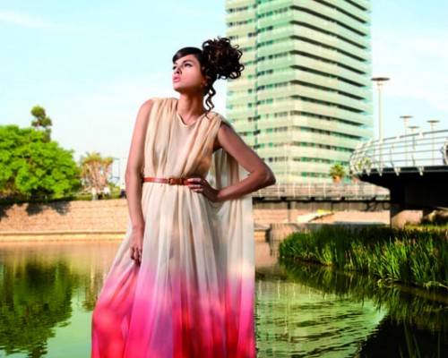 http://www.kincosmetics.com/biblioteca/items/1936/Metropoli Collection 3.jpg